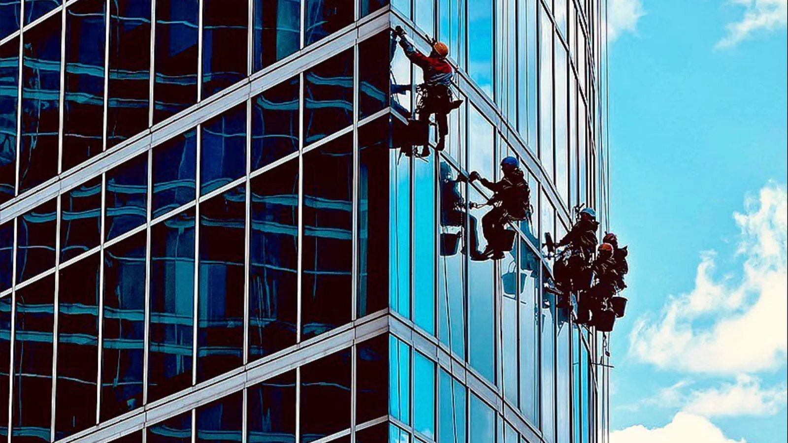 High-rise window cleaning in Toronto
