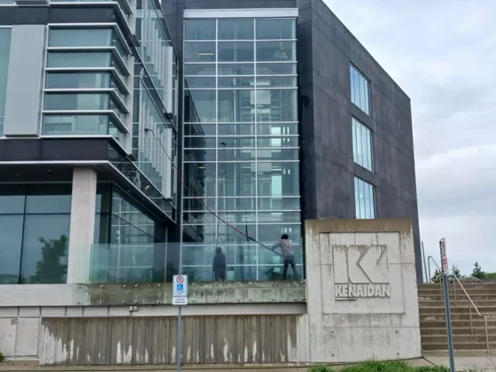 Commercial Window Cleaning at Kenaidan Contracting Ltd., Mississauga — photo 2