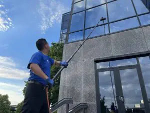 commercial,window cleaning,estimate,cost,quote